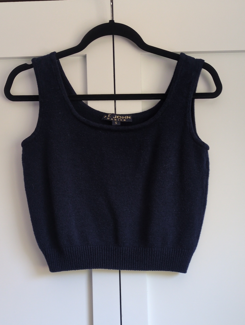 St. John Basics Navy Wool Knit Tank Top Size S Cropped Sleeveless EUC Old Money
